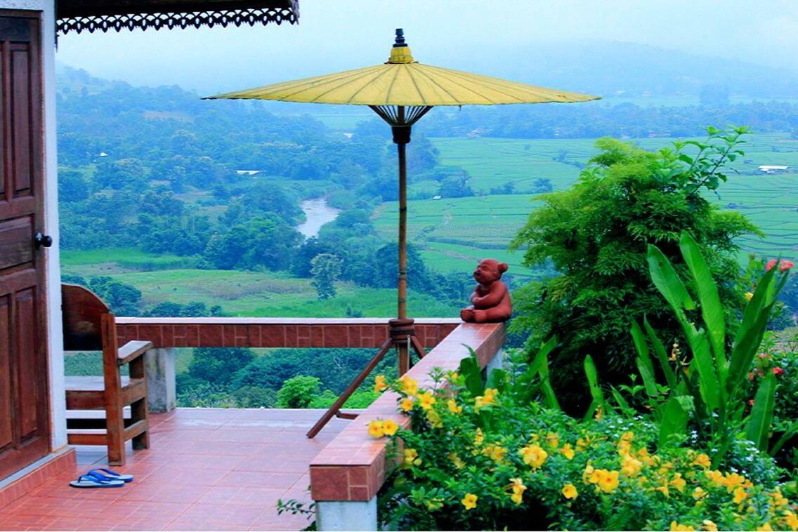 Hotel มนต์เมืองแจ่ม Mae Chaem Exteriér fotografie