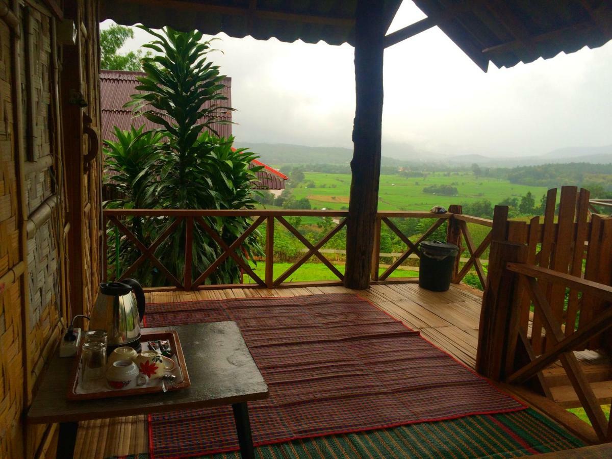 Hotel มนต์เมืองแจ่ม Mae Chaem Exteriér fotografie