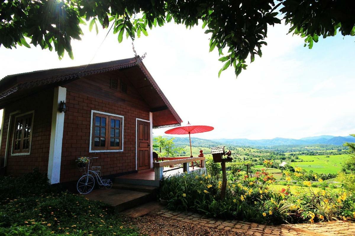 Hotel มนต์เมืองแจ่ม Mae Chaem Exteriér fotografie